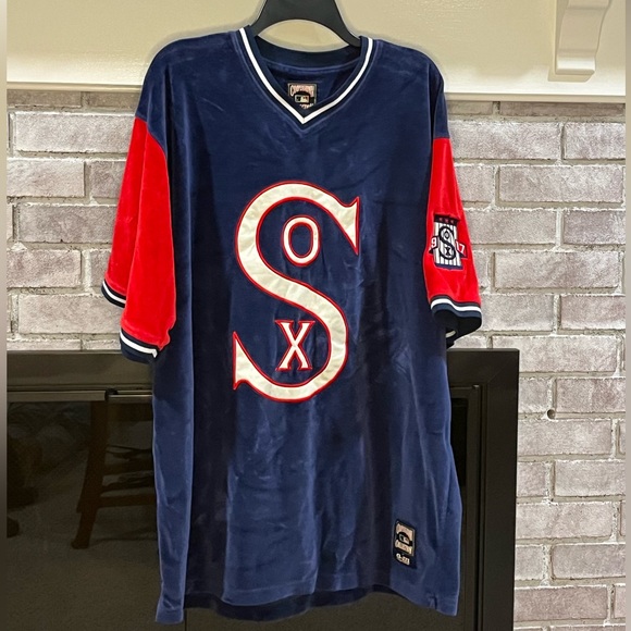 Red Sox Pullover - Picture 1 of 2